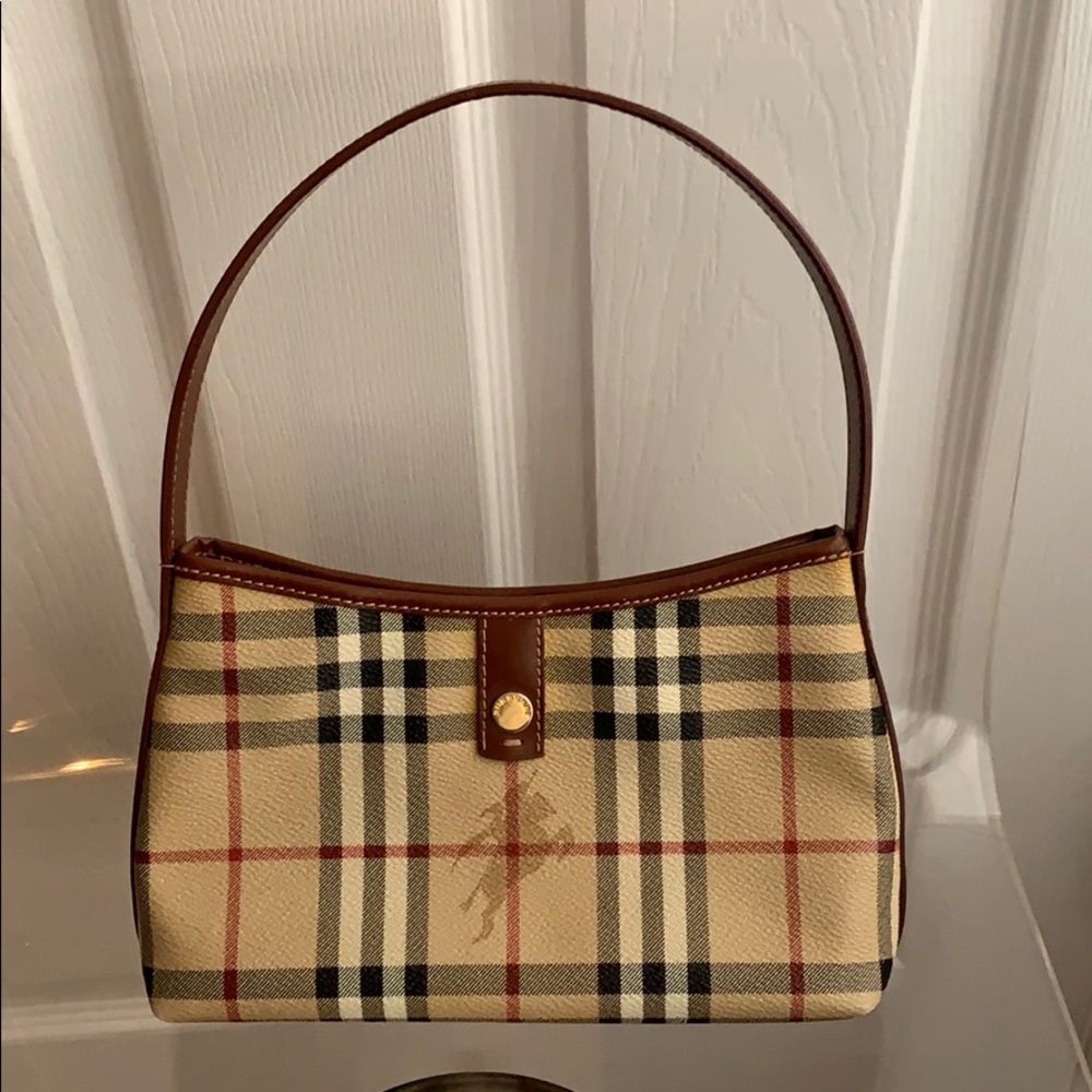 ❤️BURBERRY❤️Small Nova Check Hobo bag EUC!!